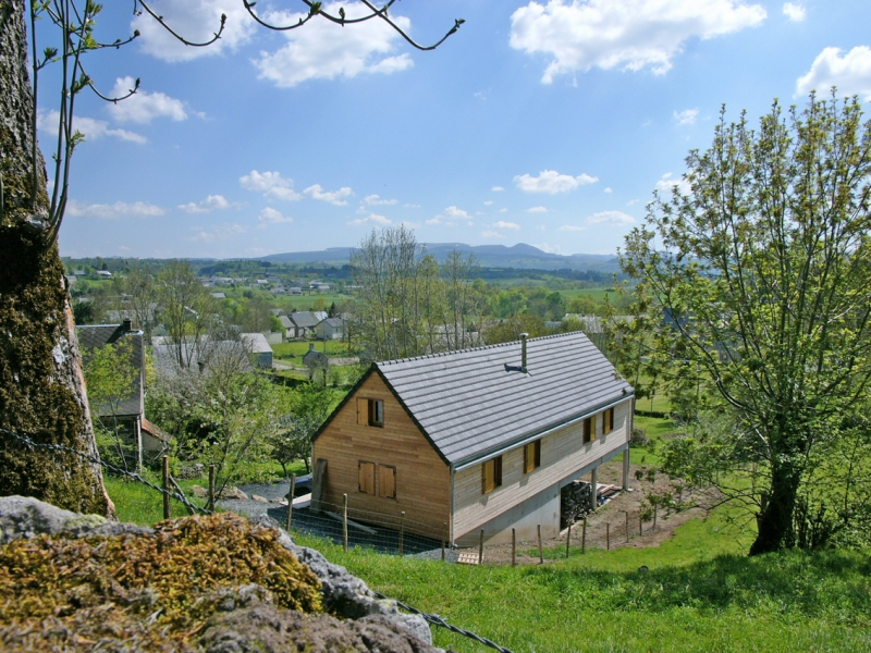 Maison M.S-G. &agrave; N&eacute;bouzat (63 210).
Maison &eacute;cologique tr&egrave;s basse consommation &eacute;nerg&eacute;tique.